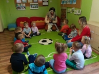 Pirat w grupie "Żabek"