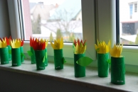 Zajęcia artystyczne- gr Wiewiórki- tulipany