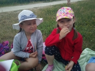 Piknik nad Zalewem - gr. "Pszczółki" i "Sówki"